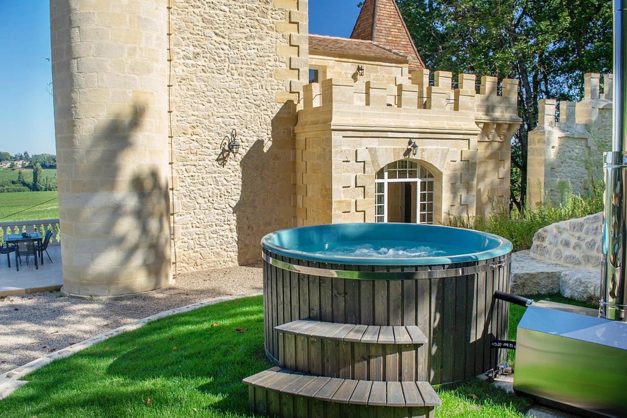La Reserve Du Chateau De Roques Puisseguin Exteriér fotografie